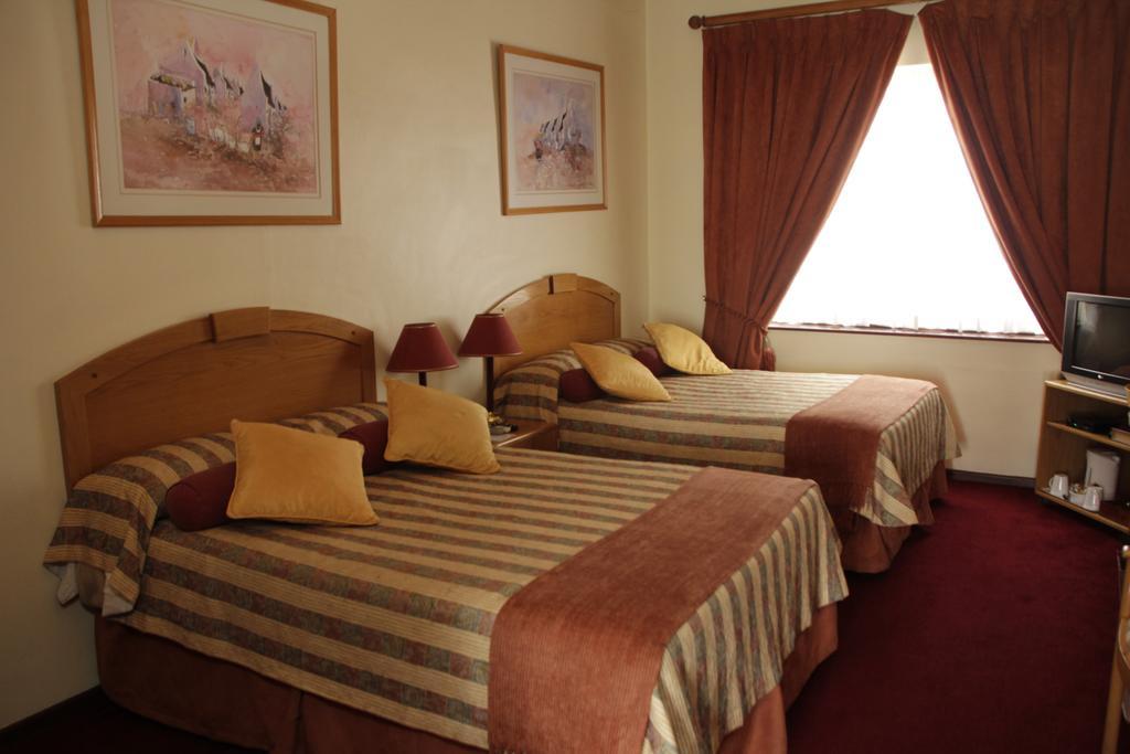 Laings Lodge Laingsburg ห้อง รูปภาพ